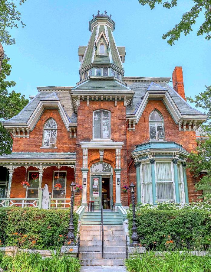 Hochelaga Inn Kingston Dış mekan fotoğraf