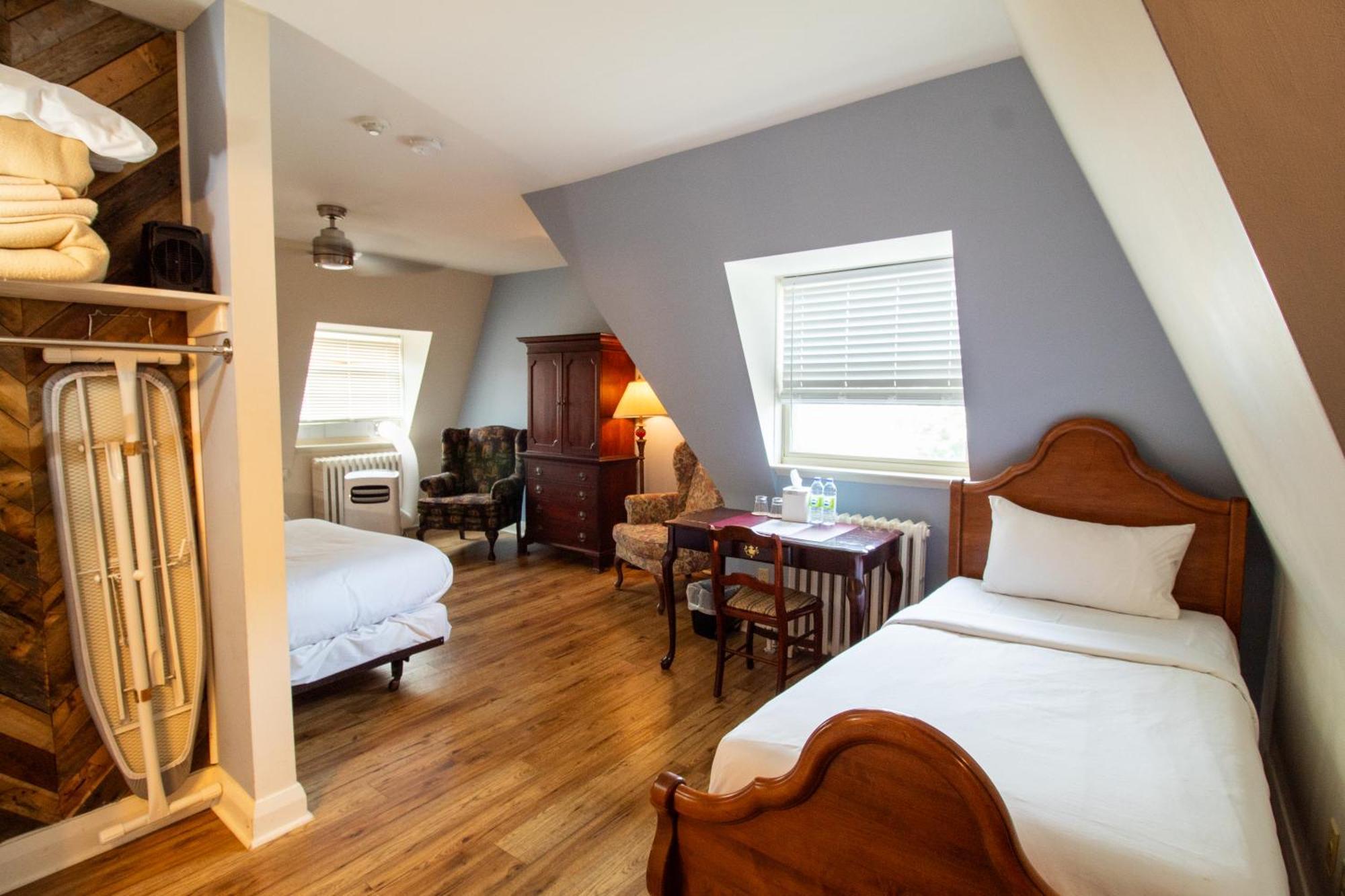 Hochelaga Inn Kingston Oda fotoğraf